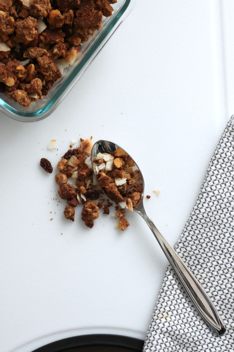 This simple paleo granola recipe is easy to make and will have you reaching for seconds.  And thirds, it's so good.  #paleo #granola